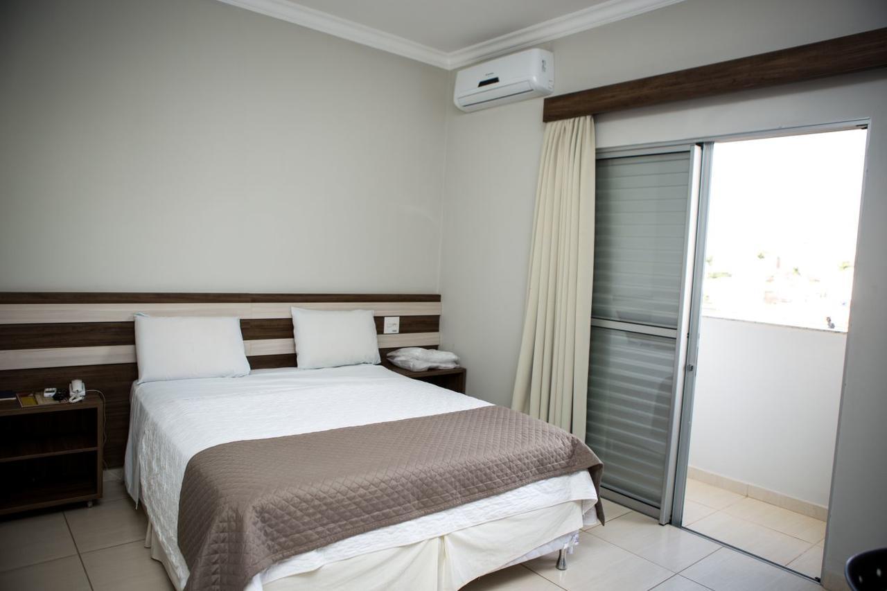 Hotel Avenida Joao Pinheiro 외부 사진